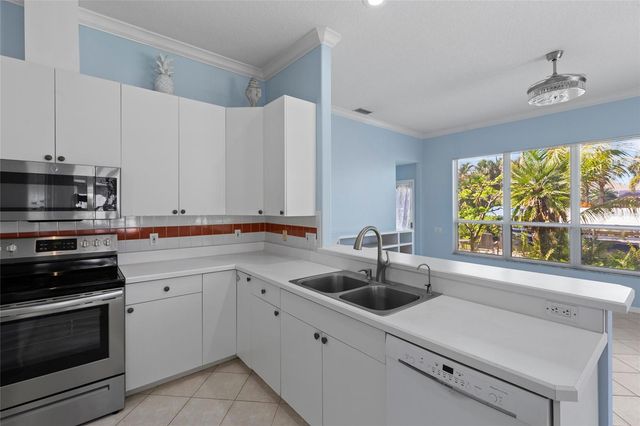 4427 SHARK DRIVE, Bradenton, FL 34208