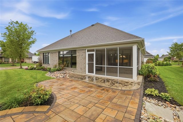 1374 Highland Lane, Beavercreek Twp, OH 45385
