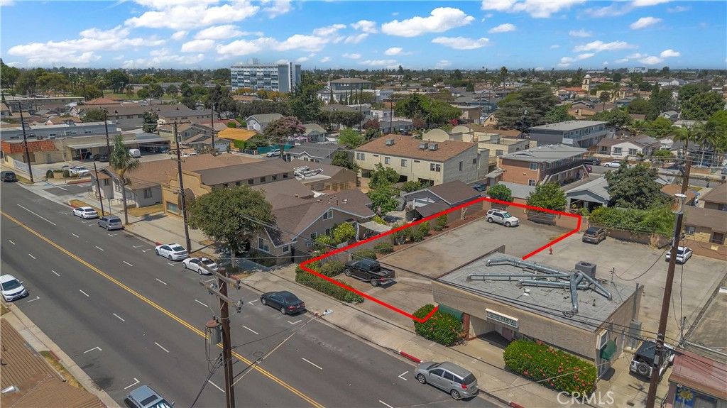9721 Flower, Bellflower, CA 90706 — photo 2