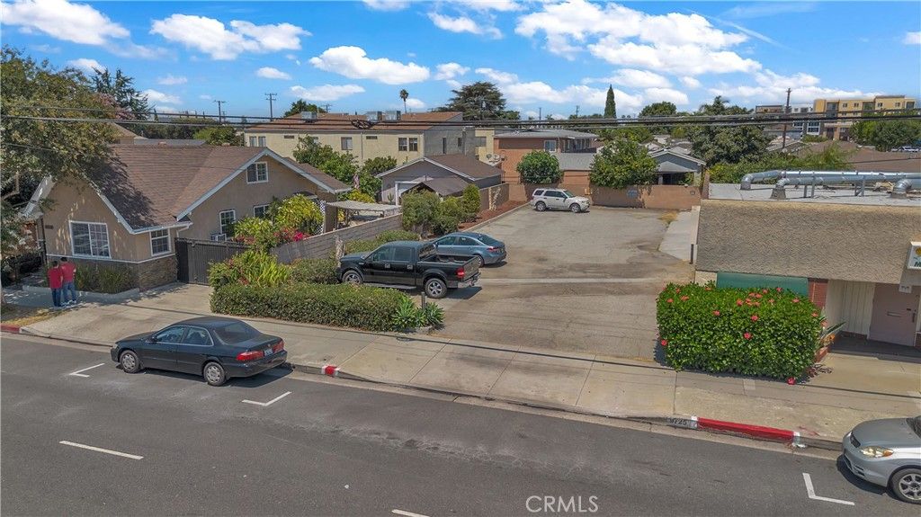 9721 Flower, Bellflower, CA 90706 — photo 4