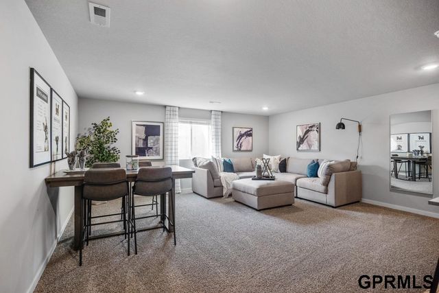 20608 Emiline Street, Gretna, NE 68028