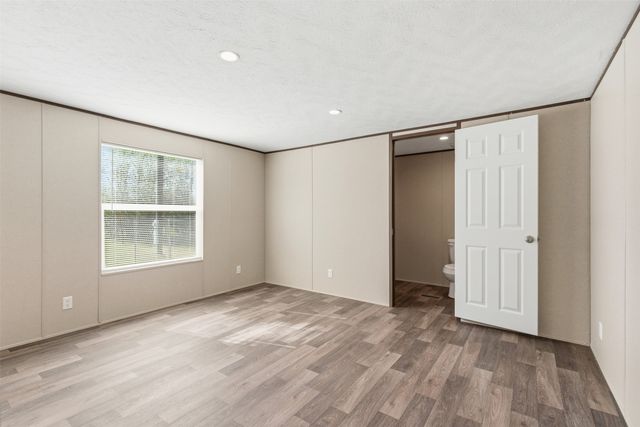 5422 Clear View Drive, Granbury, TX 76048