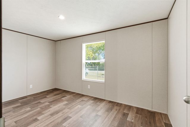 5422 Clear View Drive, Granbury, TX 76048