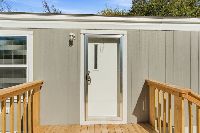 5422 Clear View Drive, Granbury, TX 76048