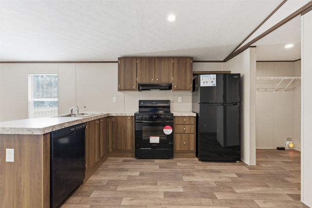 5422 Clear View Drive, Granbury, TX 76048