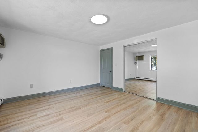 84 Grant St 7, Somerville, MA 02145