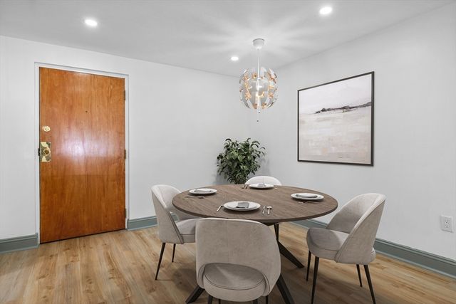 84 Grant St 7, Somerville, MA 02145