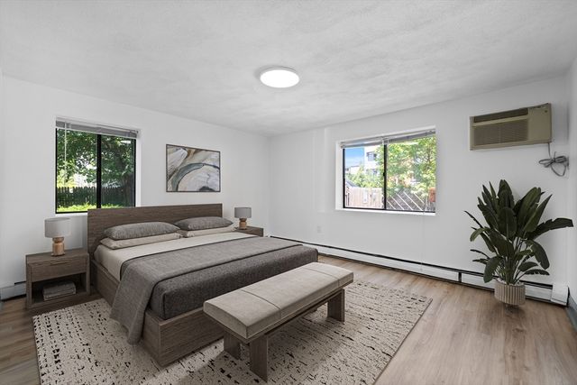 84 Grant St 7, Somerville, MA 02145