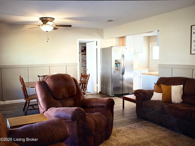 5355 New Cut Rd, Louisville, KY 40214