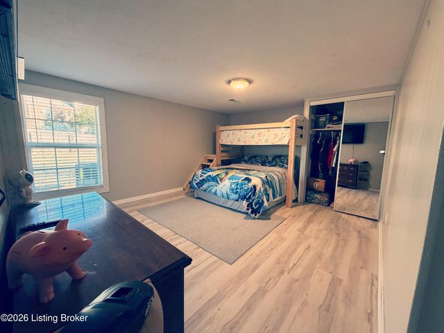 5355 New Cut Rd, Louisville, KY 40214