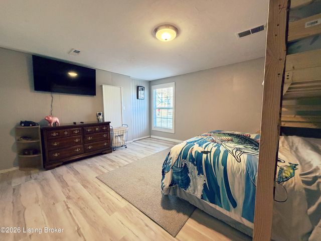 5355 New Cut Rd, Louisville, KY 40214