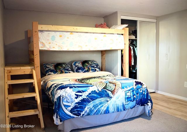 5355 New Cut Rd, Louisville, KY 40214