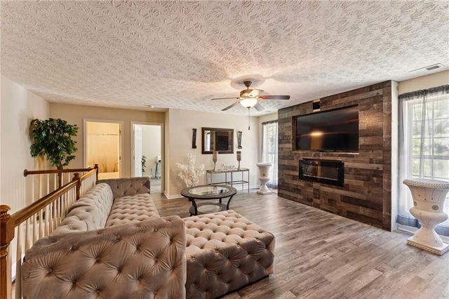 2512 Brittany Park Lane, Ellenwood, GA 30294