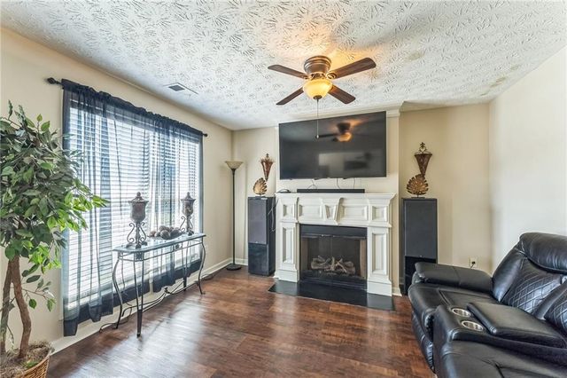 2512 Brittany Park Lane, Ellenwood, GA 30294