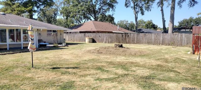 2234 N Alameda Dr, Baton Rouge, LA 70815