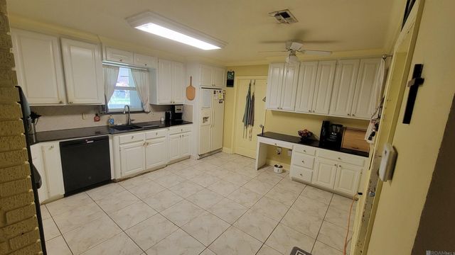 2234 N Alameda Dr, Baton Rouge, LA 70815