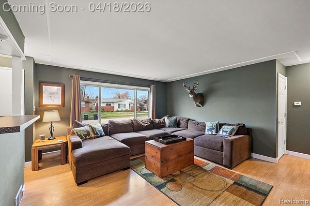 14518 Melrose Street, Livonia, MI 48154