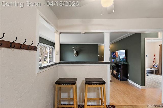 14518 Melrose Street, Livonia, MI 48154