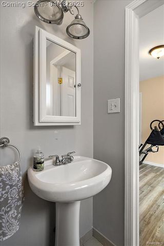 14518 Melrose Street, Livonia, MI 48154