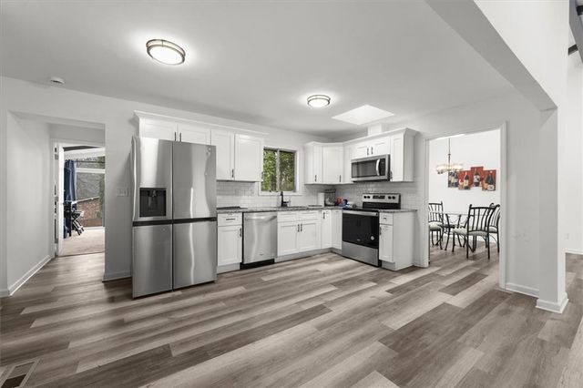 3145 Flat Shoals, Atlanta, GA 30349