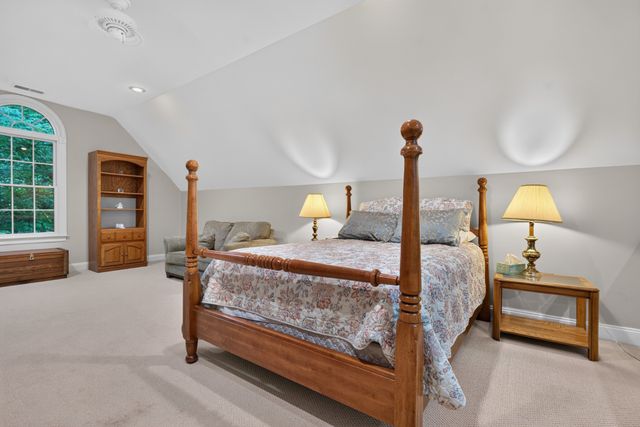 1835 Ridge Cliff Dr, Monteagle, TN 37356