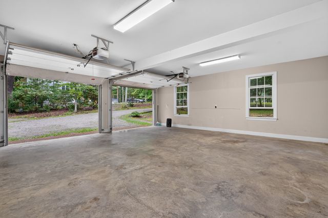 1835 Ridge Cliff Dr, Monteagle, TN 37356