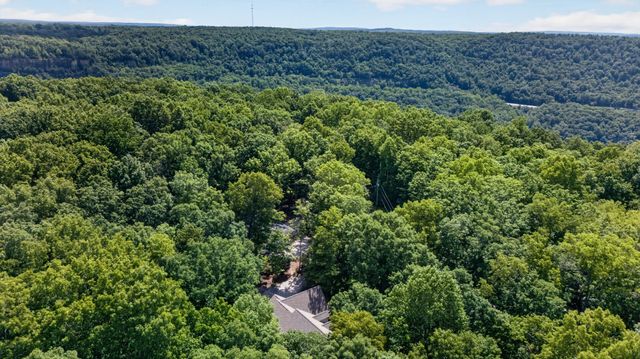 1835 Ridge Cliff Dr, Monteagle, TN 37356