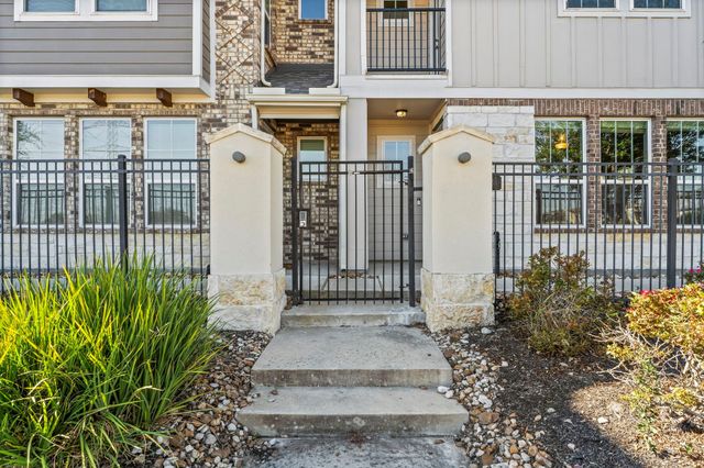 9435 Towne Lake Parkway, Cypress, TX 77433