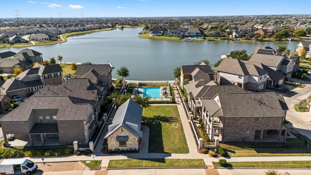 9435 Towne Lake Parkway, Cypress, TX 77433