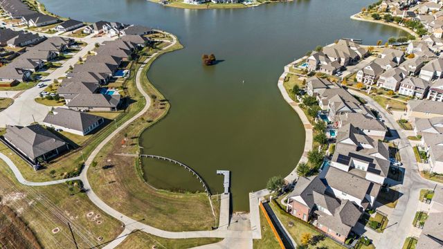 9435 Towne Lake Parkway, Cypress, TX 77433