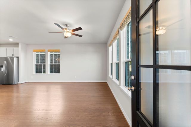 9435 Towne Lake Parkway, Cypress, TX 77433