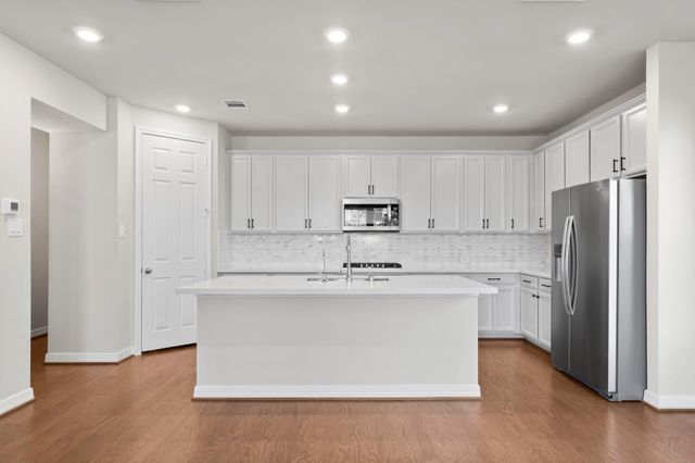 9435 Towne Lake Parkway, Cypress, TX 77433