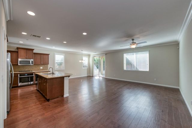 4134 Richmond Avenue, Clovis, CA 93619