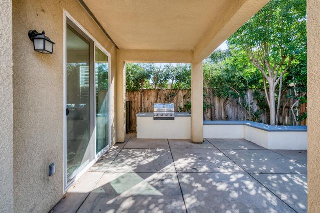 4134 Richmond Avenue, Clovis, CA 93619