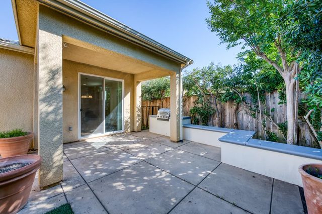 4134 Richmond Avenue, Clovis, CA 93619