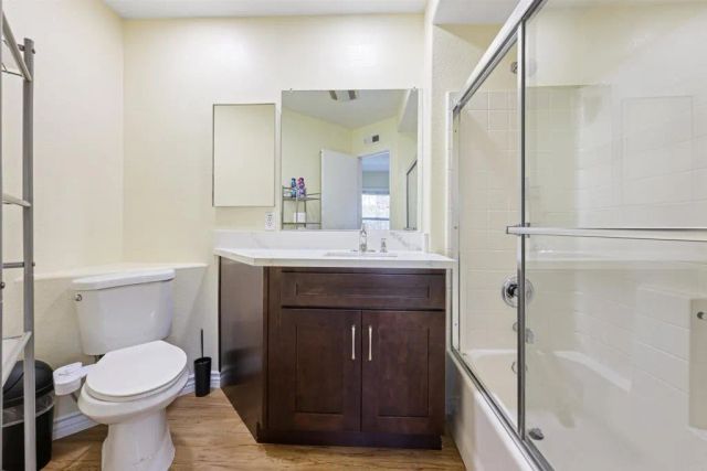 11869 Spruce Run Drive B, San Diego, CA 92131