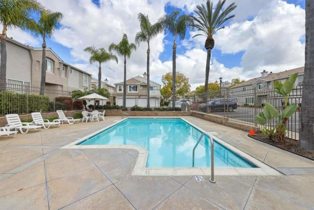 11869 Spruce Run Drive B, San Diego, CA 92131