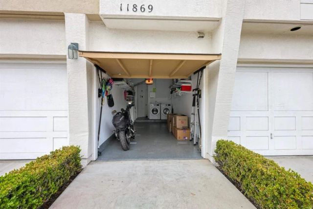 11869 Spruce Run Drive B, San Diego, CA 92131