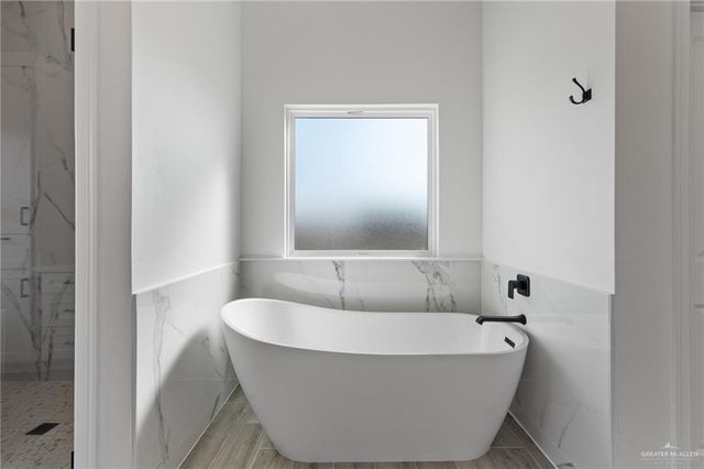 1869 Sam Circle, Harlingen, TX 78552