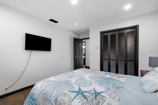 294 ROTONDA CIRCLE, Rotonda West, FL 33947