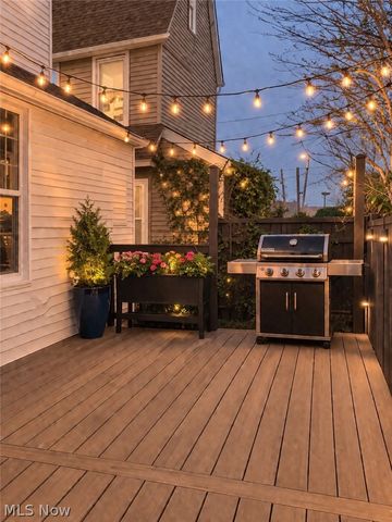 1417 W 77th Street, Cleveland, OH 44102