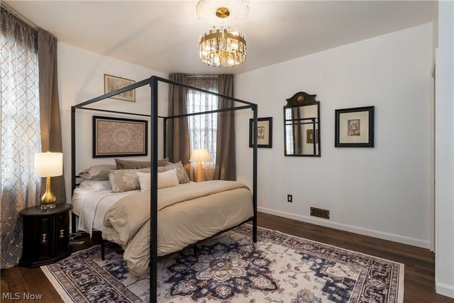 1417 W 77th Street, Cleveland, OH 44102