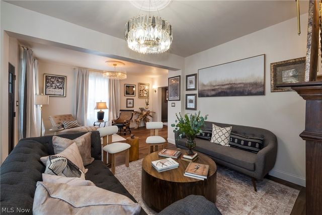 1417 W 77th Street, Cleveland, OH 44102