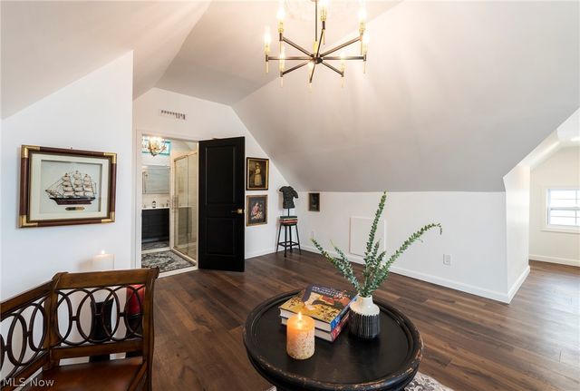 1417 W 77th Street, Cleveland, OH 44102