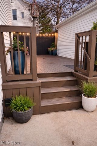 1417 W 77th Street, Cleveland, OH 44102