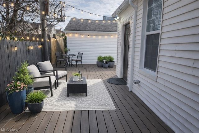 1417 W 77th Street, Cleveland, OH 44102