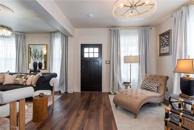 1417 W 77th Street, Cleveland, OH 44102