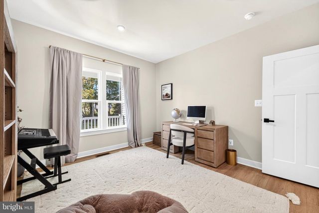 6748 HIGHLANDER CT, Warrenton, VA 20187