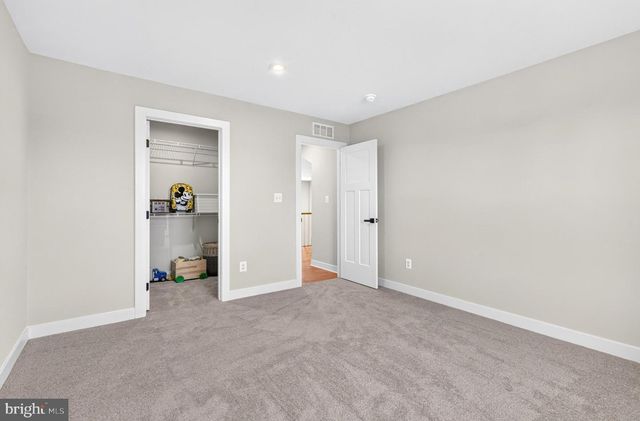 6748 HIGHLANDER CT, Warrenton, VA 20187