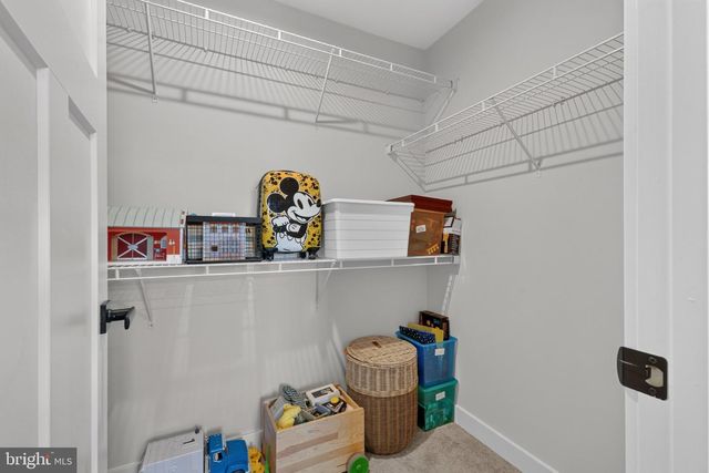 6748 HIGHLANDER CT, Warrenton, VA 20187